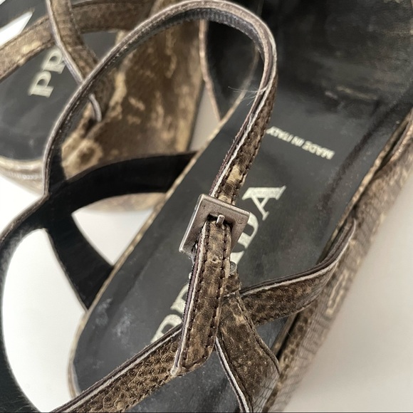 Prada Size 39 reptile print heeled sandals - Picture 6 of 12